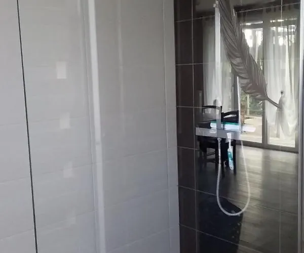 Le De La Poterie Βίλα